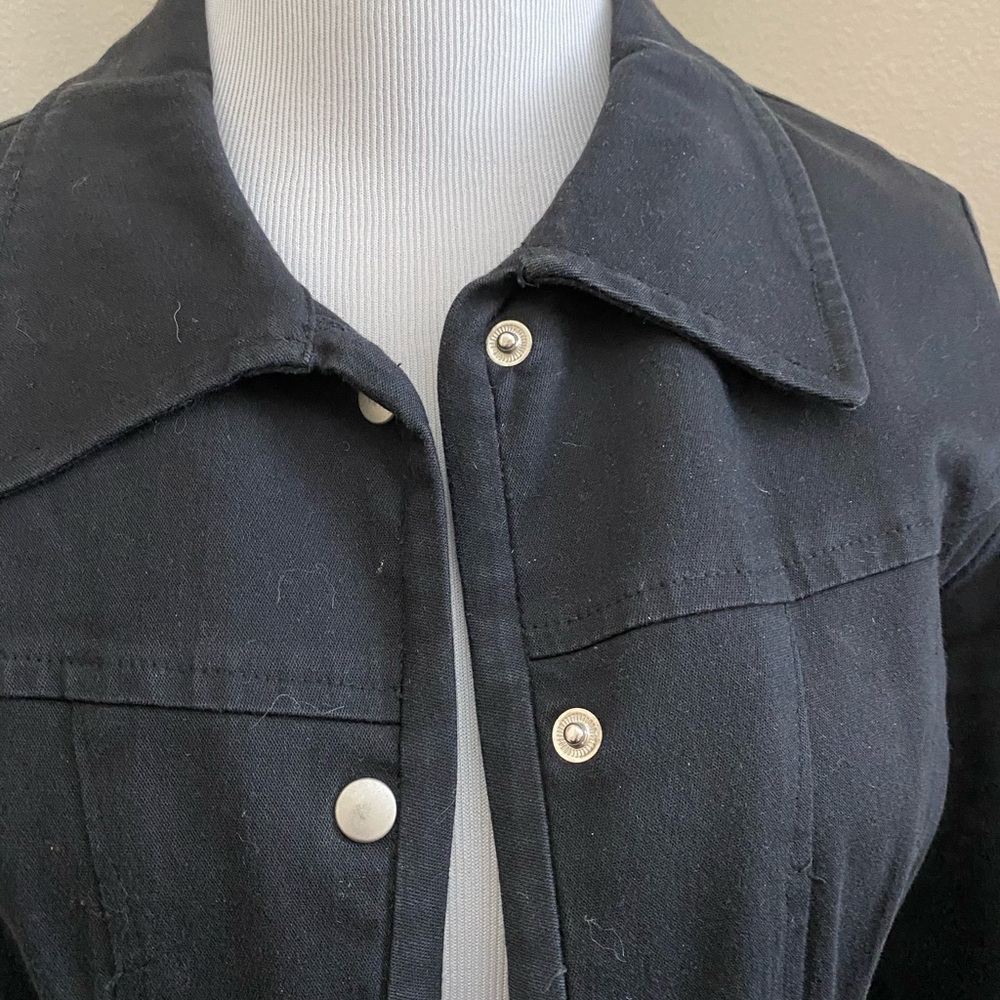 Black jacket - Picture 3 of 4